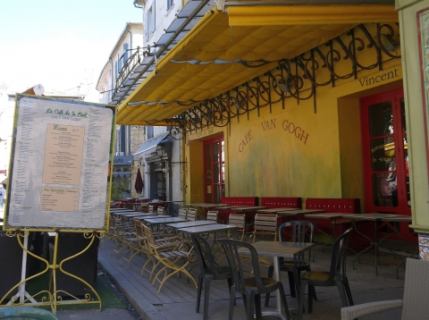 Cafe Van Gogh -   